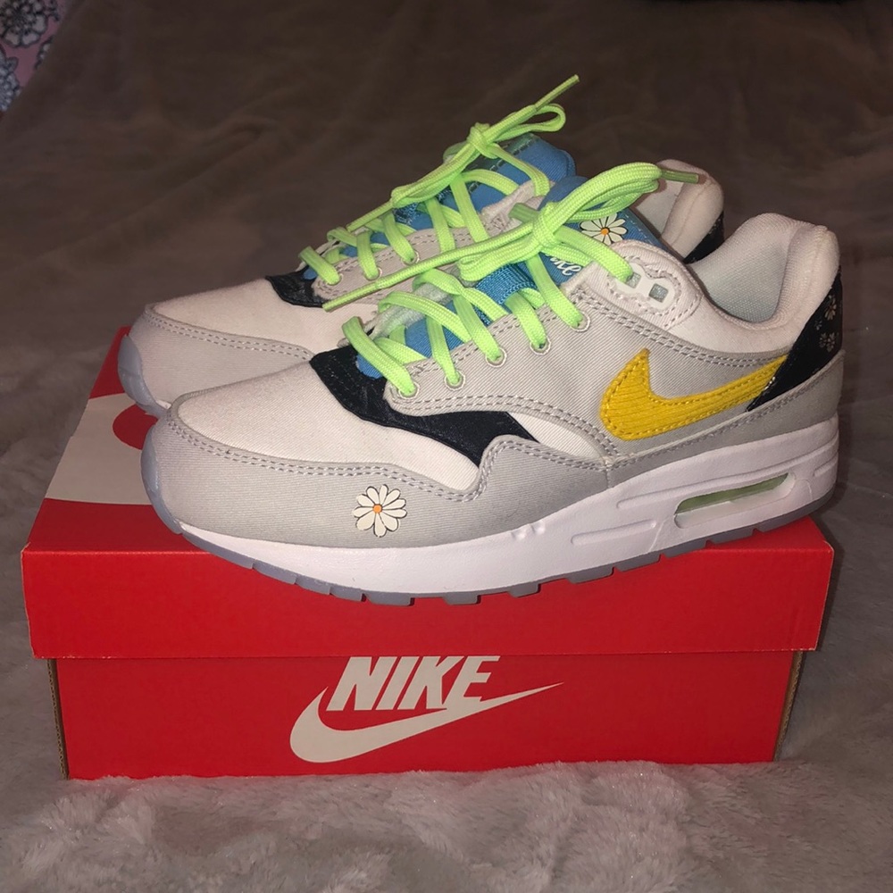 NIKE air max 1